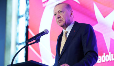 Erdoğan’dan Dev Adamlar’a Tebrik Telefonu Geldi