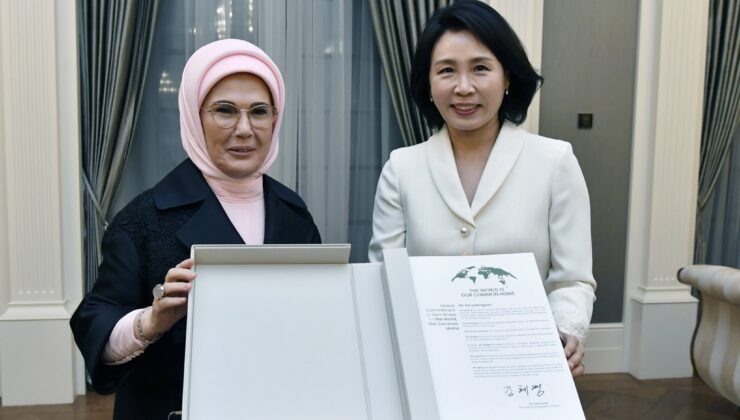 Güney Kore First Lady’si Kim Hea Kyung, ‘Küresel Sıfır Atık İyi Niyet Beyanı’nı İmzaladı