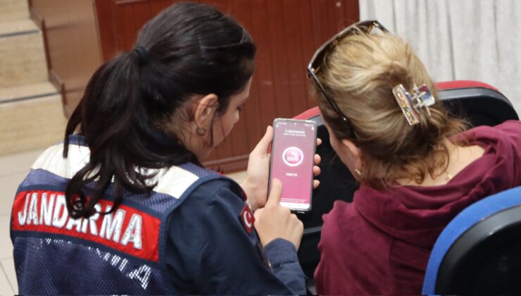 Yalova’da Kadına Yönelik Şiddetle Mücadele Kapsamında Bilgilendirme Çalışması Gerçekleştirildi