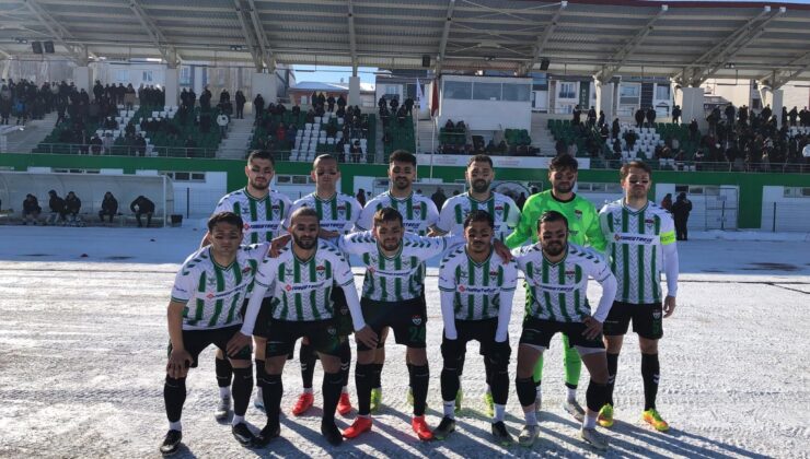 Kars 36 Spor’dan Eksi 8 Derece Soğukta Gol Şovu: 7-1