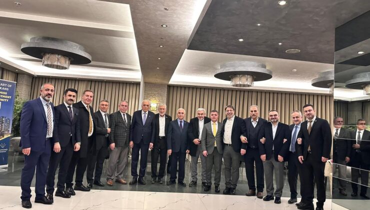 Ankara’da Örnek Dayanışma: Siirt Vakfı Ankara Şubesi İftarında Siyaset, Bürokrasi, STK ve Halk Aynı Masada