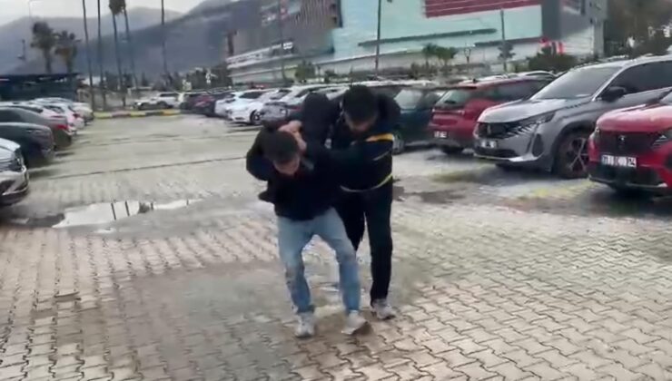 Petrol Tuvaletinde Gizli Çekim