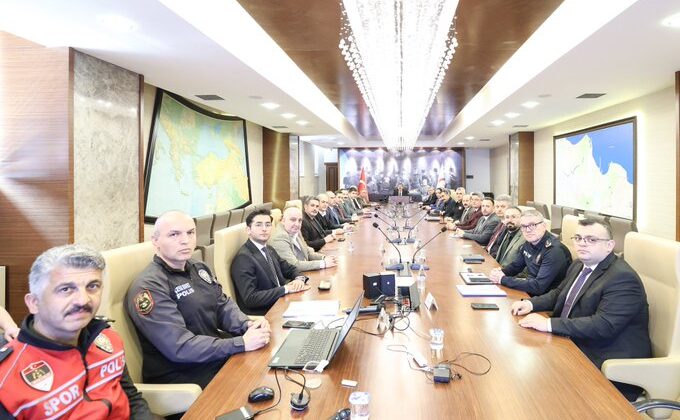 Samsun’da Kritik Derbiler Öncesi Spor Güvenliği Toplantısı Yapıldı