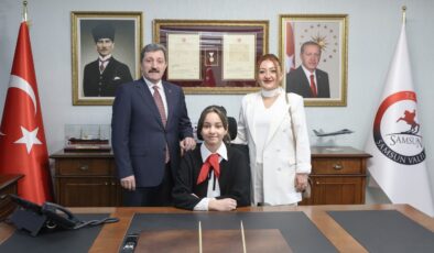 Samsun Valisi Orhan Tavlı Makamını Diclenur Karahisar’a Devretti