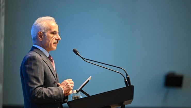 Bakan Uraloğlu: TÜRKSAT 7A İçin Kolları Sıvadık