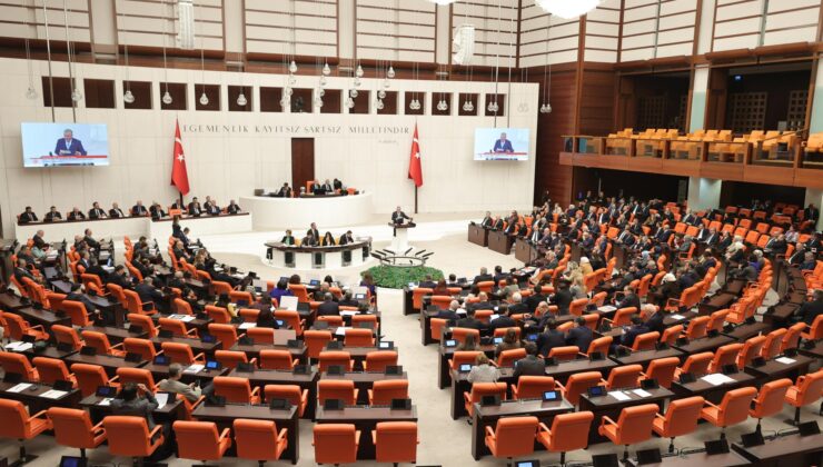 Meclis’te ‘Terörsüz Türkiye’ süreci ve yasa teklifi mesaisi: Partilerden çarpıcı açıklamalar