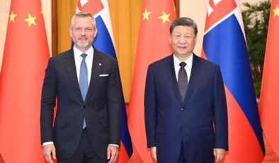 Çin Devlet Başkanı Şi Ve Slovakya Cumhurbaşkanı Pellegrini Pekin’de Bir Araya Geldi