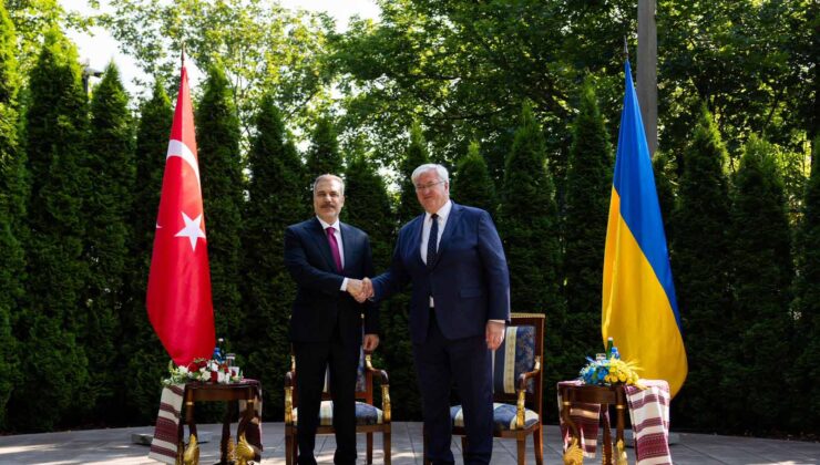 Bakan Fidan Kiev’de Ukraynalı Mevkidaşı Sibiha ile Görüştü