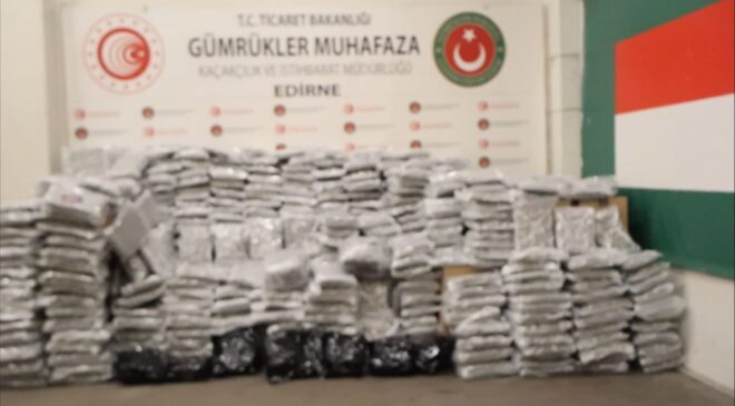 Kapıkule Gümrük Kapısı’nda 810 Kilogram Esrar Ele Geçirildi